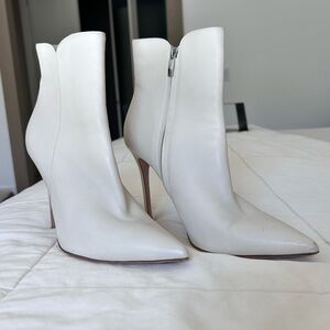 Gianvito Rossi Levy Booties